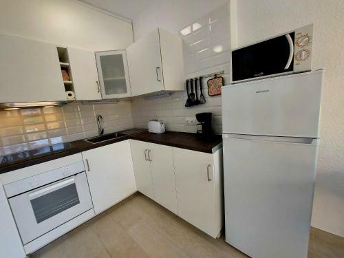 Sunny Cozy Nice Apartment Loscristianos Wifi,pool