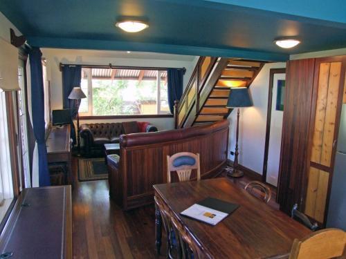 Motel Admiral Stirling Inn