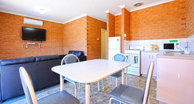 Motel Abrolhos Reef Lodge