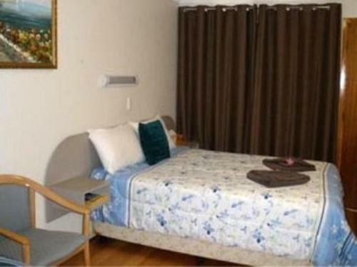 Palms Oasis Motel