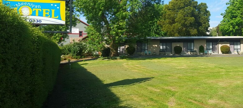 Meeniyan Motel