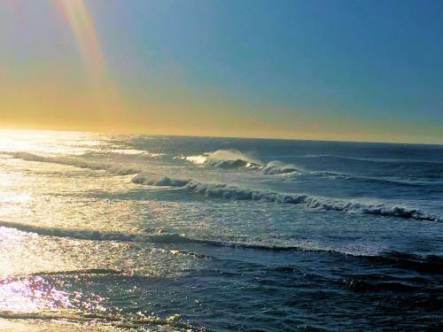 Al Mare Beachfront Retreat