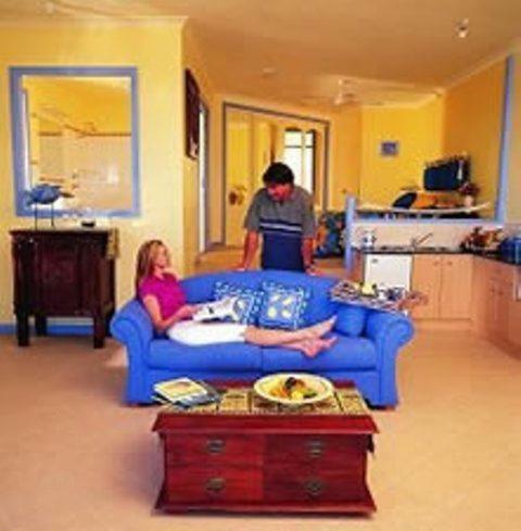 Al Mare Beachfront Retreat