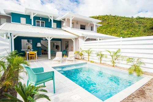 Villas Rock & Beach