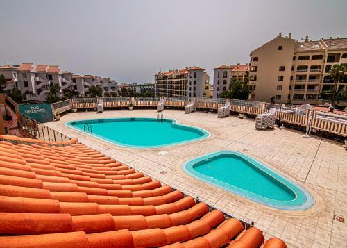 Sunny Terrace Cozy Apartment