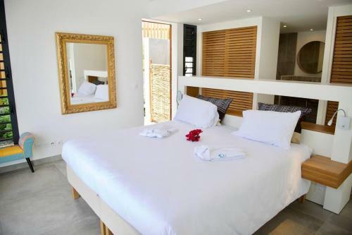 The View - Magnifique Villa Face � La Mer