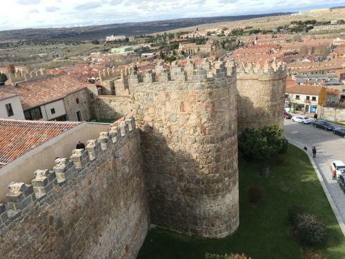 Moderna Casa De Piedra