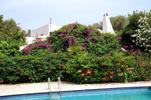 Villa Es Patrons Peace & Resort