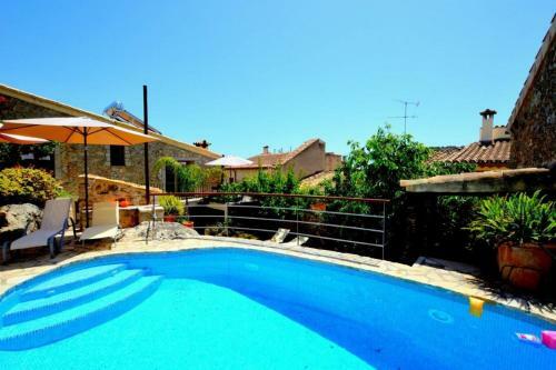 Preciosa Casa Con Piscina Can Costa