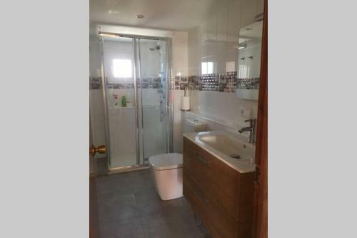Casa Tranquila Para 8-10 Persona Con Jard�n Y Barbacoa