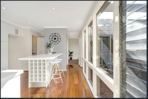 Adelaide Holiday Home