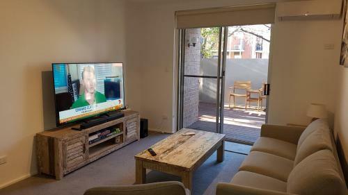North Adelaide Apartment