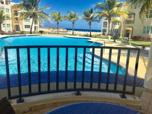 Apartamento Haudimar Ph Beachfront Apt 4br/3bath