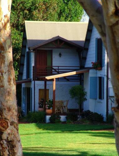 Hotel Sienna Estate Lodge And Winery