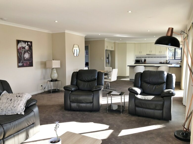 Hotel Eastcoast Central Watersedge Resort