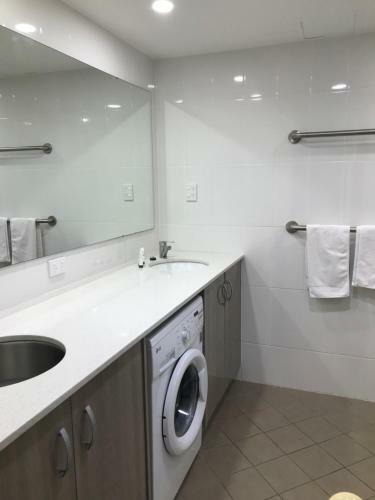 Murchison View Apartments
