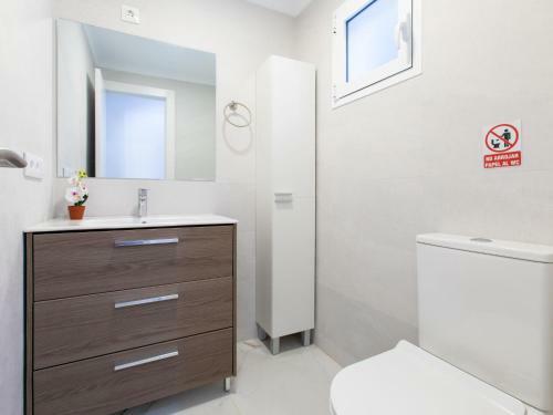 Holiday Home Caleta