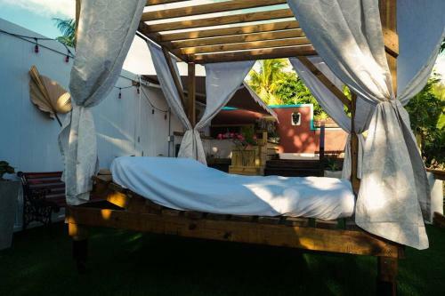 Beachfront Glamping W AC Private Pool W Sunbed