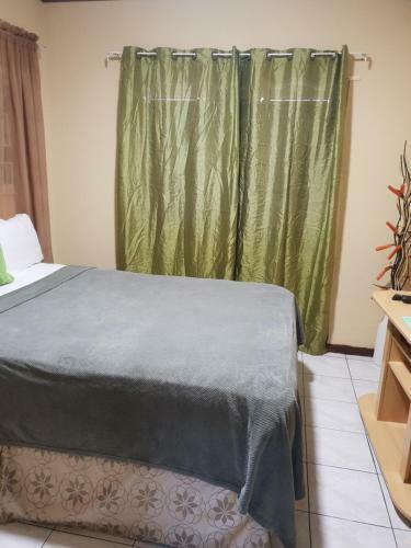 Hostal Kool Runnings Guest House