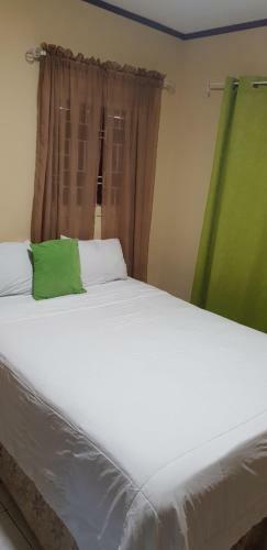 Hostal Kool Runnings Guest House