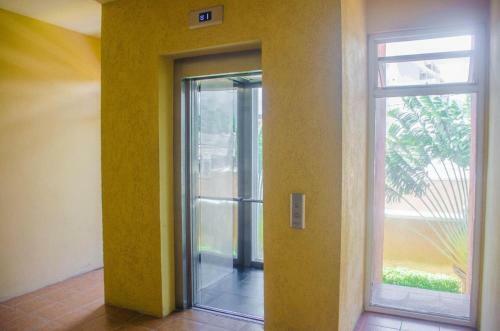 Two Bedroom Apartment @ New Kingston