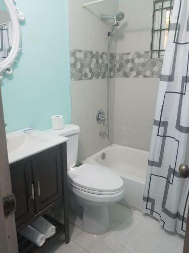 Apartamento Raine?s Studio And More