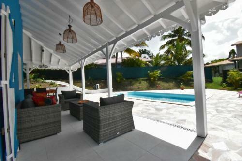 La Villa Timarys