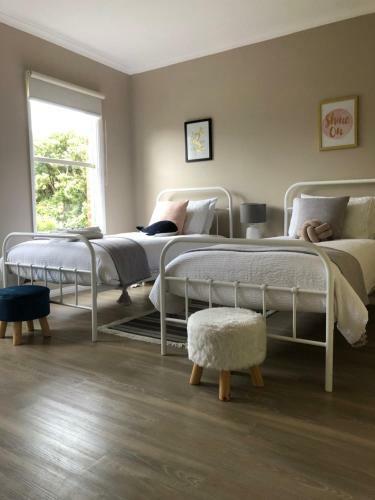 Hostal Sea Change Guesthouse