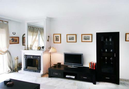 Lovely Apartment In Peaceful Area