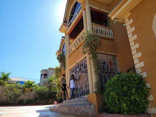 Mandeville Cheerful And Luxury Home