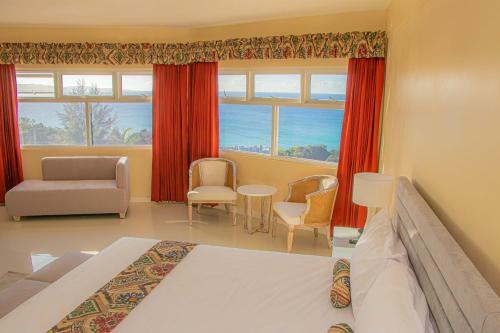 Hotel Rooms At Grand A View