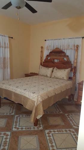 Hostal Bev's Rosevilla