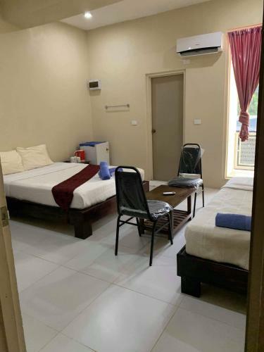 Hotel Bay View Barbers Lodge