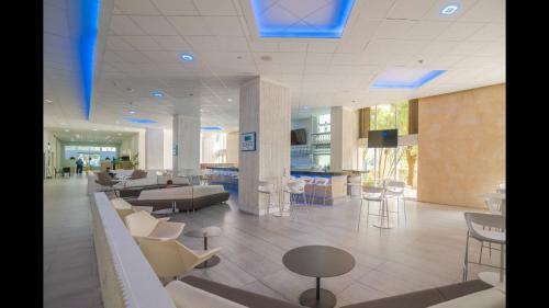 Private Apartment At Mar� St Clair Hotel