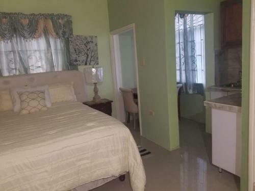 Hostal Dela De-rose Guest House Negril Jamaica