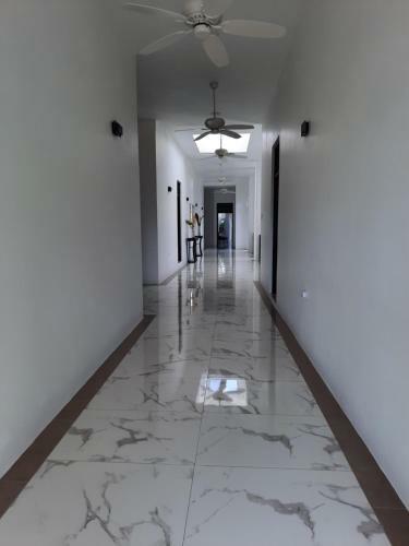 Deluxe Yrie Beach Villa
