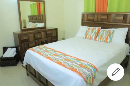 3 Bedrooms. 3 Bath Villa. Pool. Super Suite