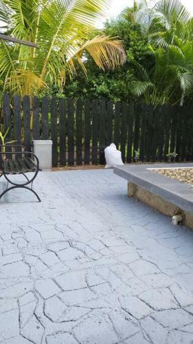 3 Bedrooms. 3 Bath Villa. Pool. Super Suite
