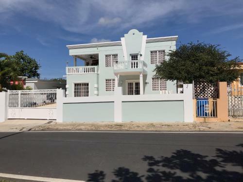 Hostal Luxury Villa Salgado