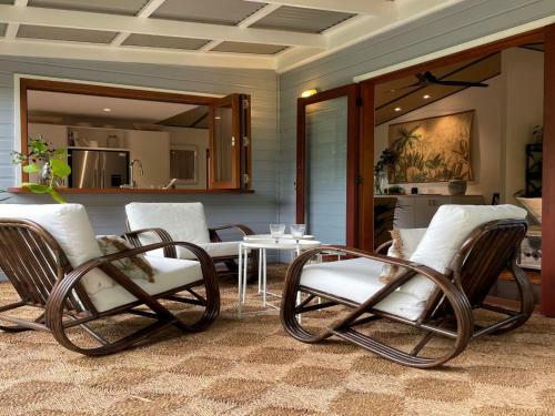 Mustique