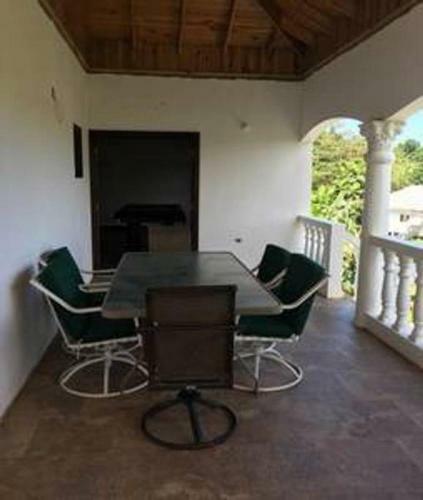 Hotel Zion Hill Retreat