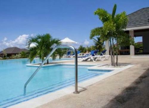 Apartamento 3 Bdr Luxury Villa With Infinity Pool And Gym