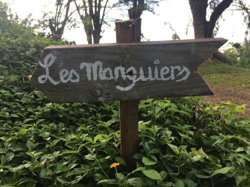 Les Manguiers