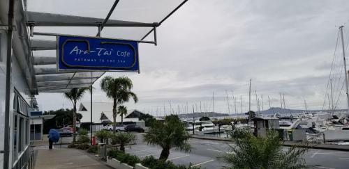 Marina, Mountain, Macleans, Memories!