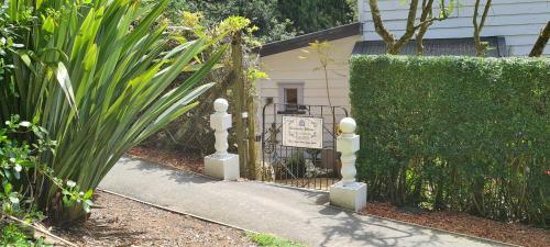 Bed & Breakfast Dovecote House
