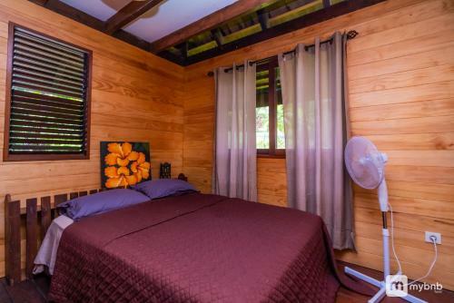Woodhouse Teavaro In Moorea