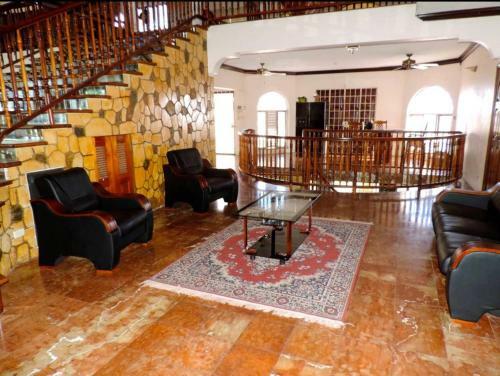 Hostal Rockcliff Villa