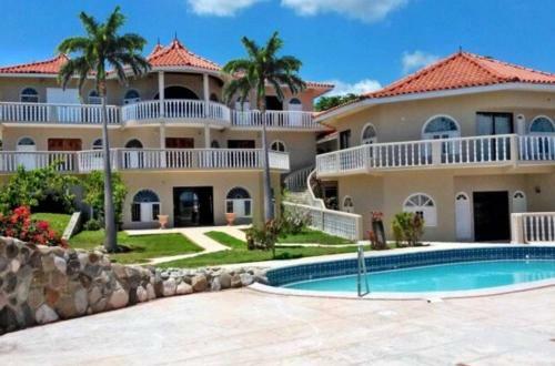 Hostal Rockcliff Villa