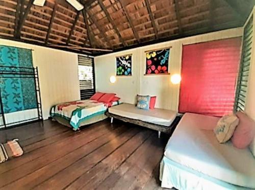 Moorea - Local Spirit 6