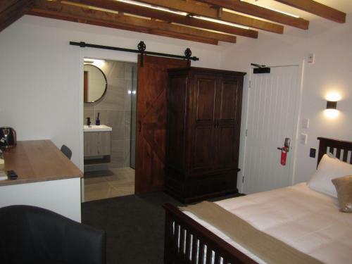Posada The Stables Dunedin